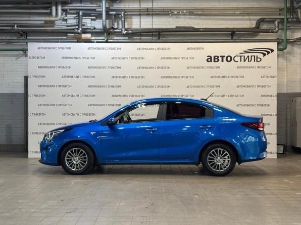 Kia Rio IV Рестайлинг с пробегом 2021 года, цена 1 799 000 рублей, 37000 км, седан, Автокод Объявления