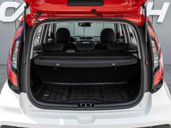 Kia Soul II Рестайлинг с пробегом 2018 года, цена 1 775 000 рублей, 86866 км, хэтчбек, Автокод Объявления