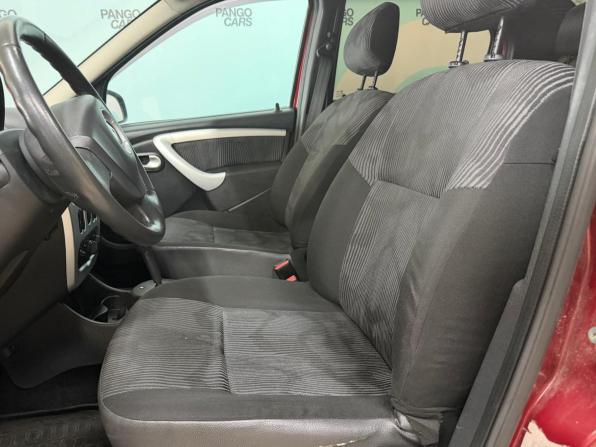 Renault Logan I Рестайлинг с пробегом 2013 года, цена 497 000 рублей, 189187 км, седан, Автокод Объявления