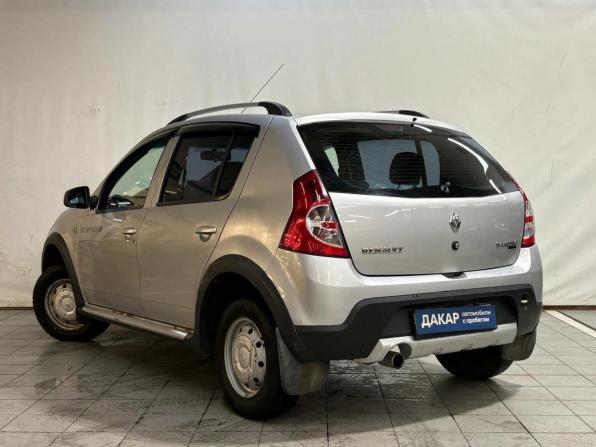 Renault Sandero I с пробегом 2013 года, цена 380 000 рублей, 236175 км, хэтчбек, Автокод Объявления