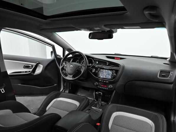 Kia Ceed II Рестайлинг с пробегом 2016 года, цена 1 399 000 рублей, 194000 км, универсал, Автокод Объявления