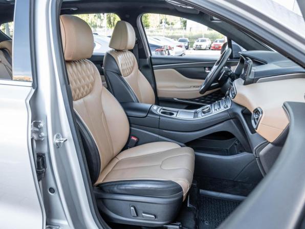 Hyundai Santa Fe IV Рестайлинг с пробегом 2021 года, цена 3 696 000 рублей, 89651 км, внедорожник, Автокод Объявления