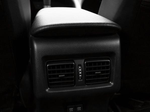Toyota Camry VIII (XV70) Рестайлинг с пробегом 2021 года, цена 2 650 000 рублей, 139505 км, седан, Автокод Объявления