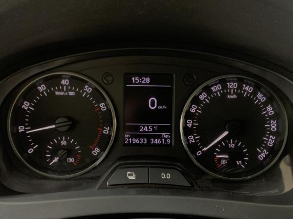 Skoda Rapid I с пробегом 2014 года, цена 699 000 рублей, 219632 км, лифтбек, Автокод Объявления