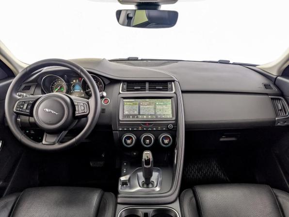 Jaguar E-Pace I с пробегом 2018 года, цена 2 740 000 рублей, 90110 км, внедорожник, Автокод Объявления