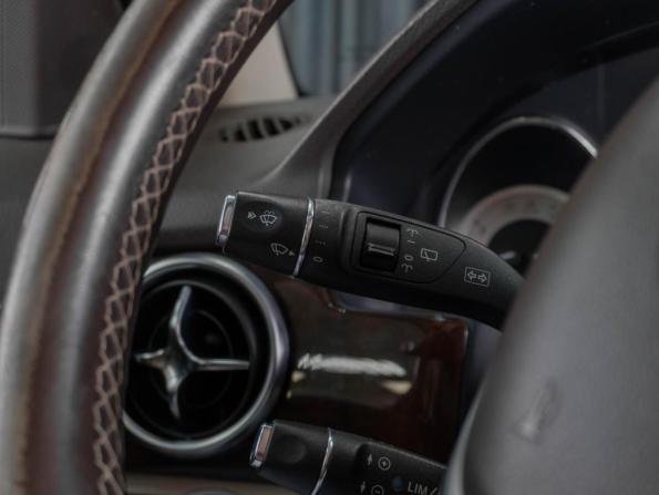 Mercedes-Benz GLK-Класс I (X204) Рестайлинг с пробегом 2013 года, цена 1 999 000 рублей, 183265 км, внедорожник, Автокод Объявления