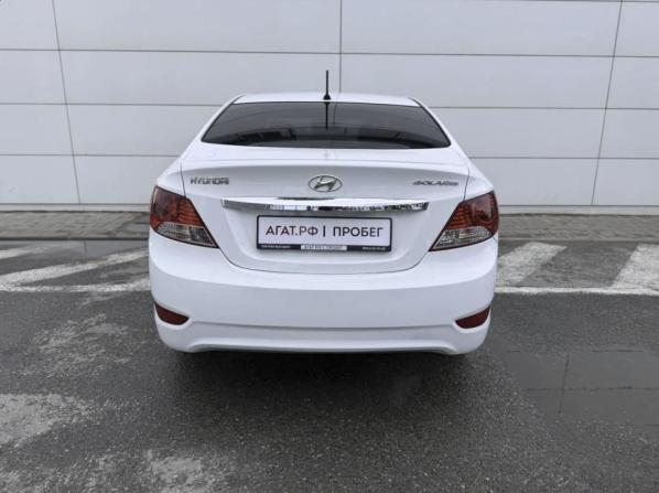 Hyundai Solaris I с пробегом 2013 года, цена 940 000 рублей, 227000 км, седан, Автокод Объявления