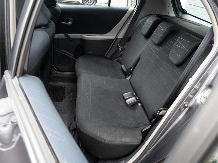 Toyota Yaris II Краснодар  - изображение 9
