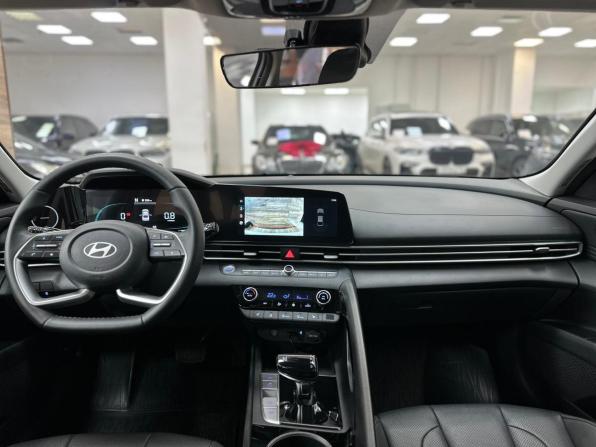 Hyundai Elantra VII (CN7) Рестайлинг с пробегом 2023 года, цена 2 050 000 рублей, 25563 км, седан, Автокод Объявления