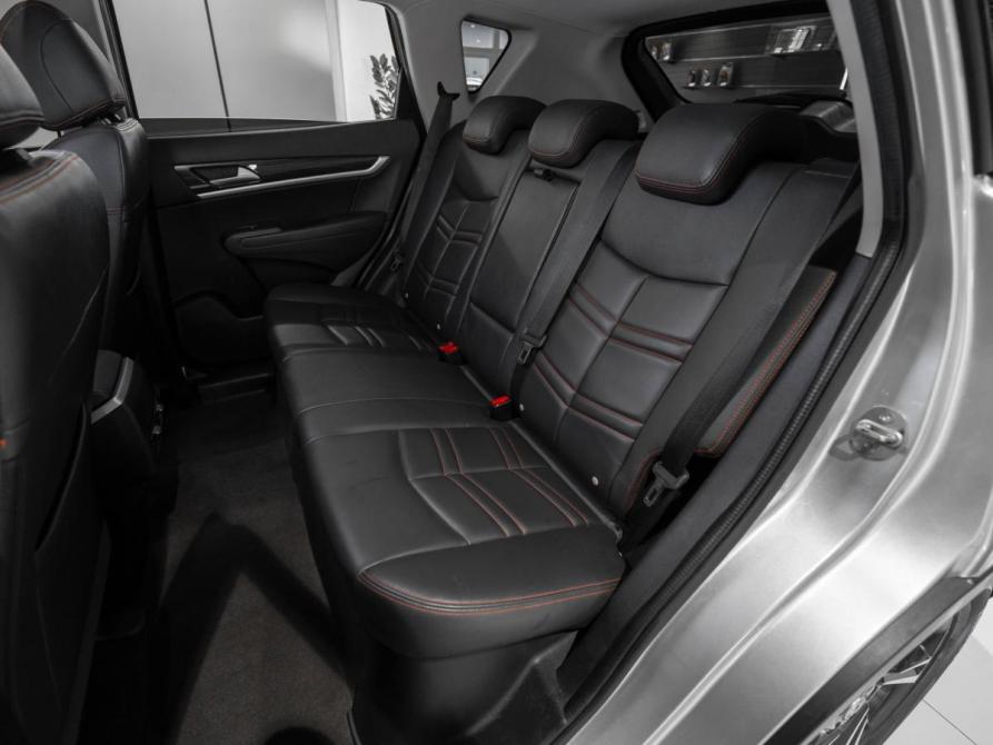 Dongfeng AX7 I Москва  - изображение 13