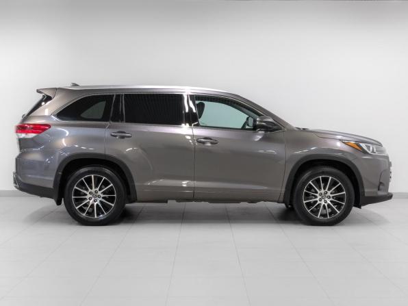 Toyota Highlander III (XU50) Рестайлинг с пробегом 2019 года, цена 3 390 000 рублей, 160971 км, внедорожник, Автокод Объявления