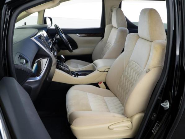 Toyota Vellfire II Рестайлинг с пробегом 2019 года, цена 4 098 999 рублей, 106830 км, минивэн, Автокод Объявления