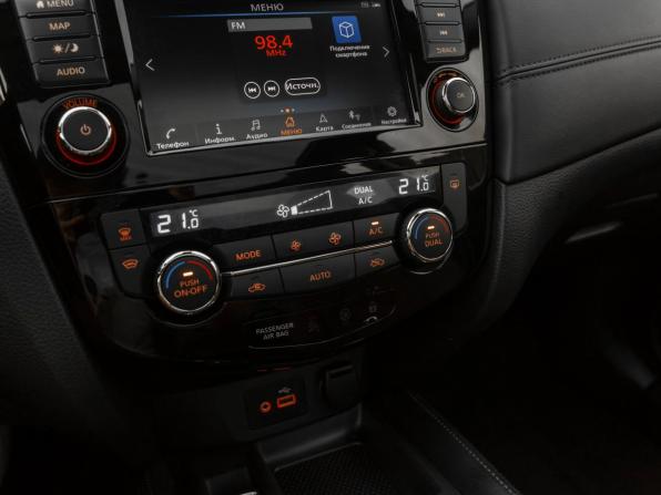 Nissan Qashqai II Рестайлинг с пробегом 2021 года, цена 2 070 000 рублей, 136516 км, внедорожник, Автокод Объявления