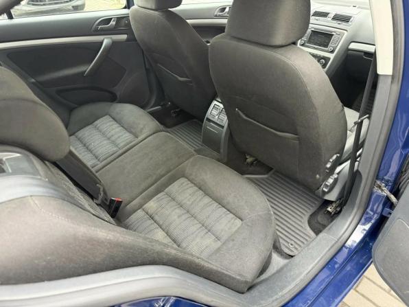 Skoda Octavia II (A5) Рестайлинг с пробегом 2011 года, цена 839 000 рублей, 240591 км, лифтбек, Автокод Объявления