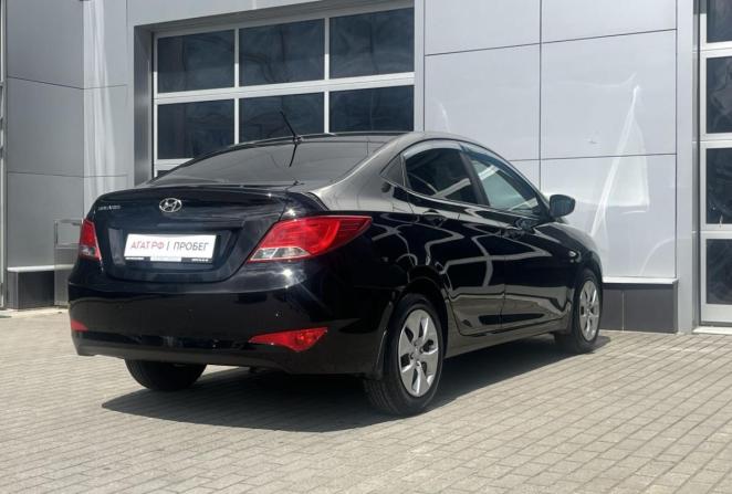 Hyundai Solaris I Рестайлинг с пробегом 2016 года, цена 1 000 000 рублей, 140882 км, седан, Автокод Объявления