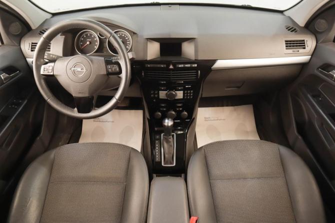 Opel Astra H Рестайлинг с пробегом 2014 года, цена 709 000 рублей, 93552 км, хэтчбек, Автокод Объявления