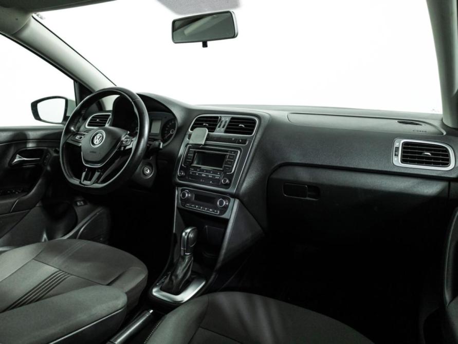 Volkswagen Polo V Рестайлинг Санкт-Петербург  - изображение 9