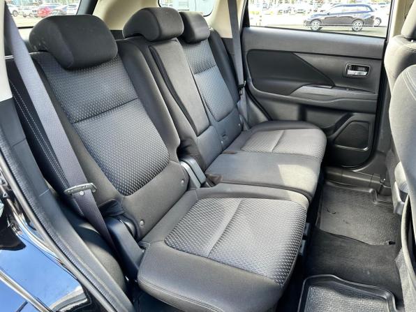 Mitsubishi Outlander III Рестайлинг 3 с пробегом 2018 года, цена 1 699 000 рублей, 108758 км, внедорожник, Автокод Объявления