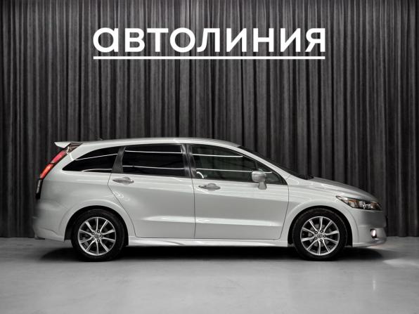 Honda Stream II Рестайлинг с пробегом 2010 года, цена 1 189 000 рублей, 136000 км, минивэн, Автокод Объявления