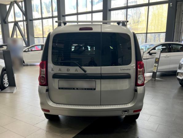 Lada (ВАЗ) Largus I Рестайлинг с пробегом 2024 года, цена 1 349 000 рублей, 25000 км, универсал, Автокод Объявления