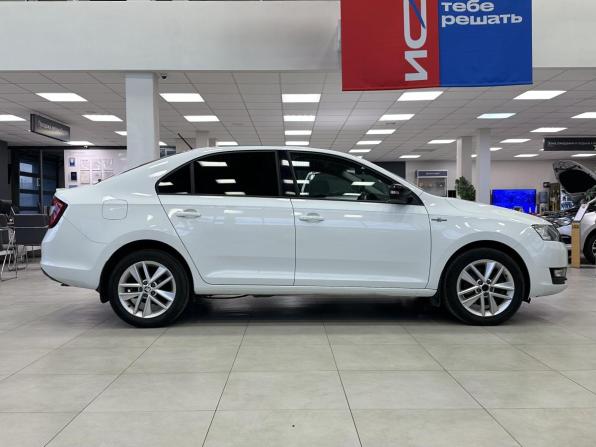Skoda Rapid I Рестайлинг с пробегом 2019 года, цена 1 550 000 рублей, 90170 км, лифтбек, Автокод Объявления