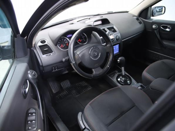 Renault Megane II Рестайлинг с пробегом 2007 года, цена 290 000 рублей, 221833 км, седан, Автокод Объявления