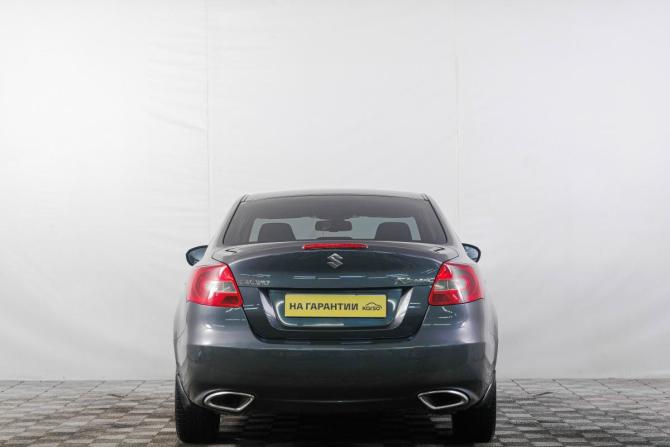 Suzuki Kizashi с пробегом 2010 года, цена 749 000 рублей, 189250 км, седан, Автокод Объявления