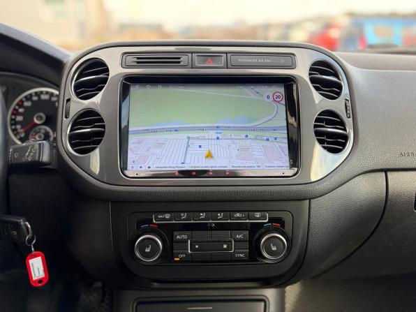 Volkswagen Tiguan I Рестайлинг с пробегом 2014 года, цена 885 000 рублей, 212289 км, внедорожник, Автокод Объявления
