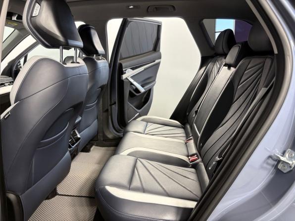 Geely Atlas II с пробегом 2024 года, цена 3 220 000 рублей, 35384 км, внедорожник, Автокод Объявления