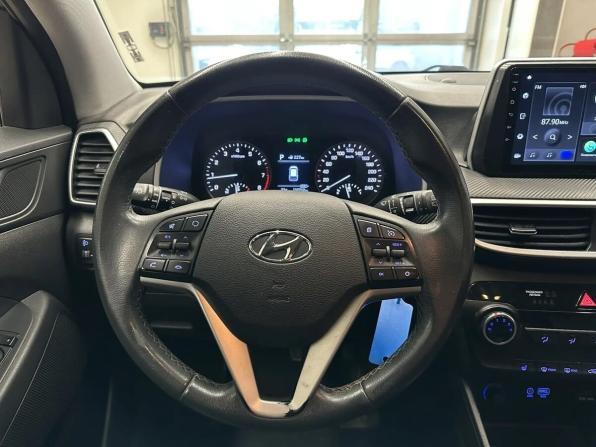 Hyundai Tucson III Рестайлинг с пробегом 2019 года, цена 1 825 000 рублей, 139000 км, внедорожник, Автокод Объявления