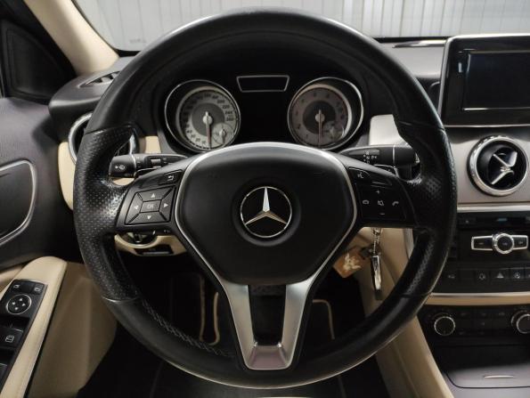 Mercedes-Benz GLA I (X156) с пробегом 2015 года, цена 1 819 000 рублей, 193219 км, внедорожник, Автокод Объявления