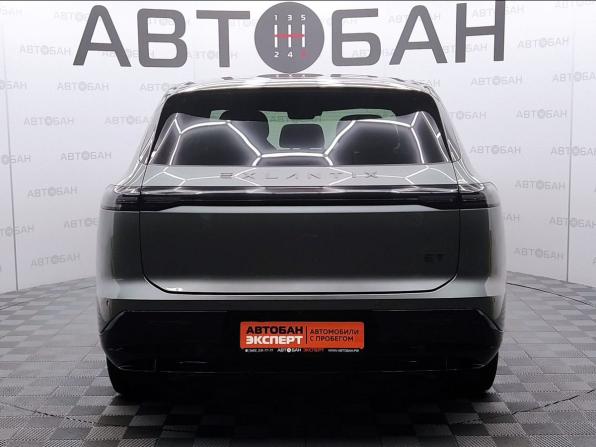Exeed Exlantix ET с пробегом 2025 года, цена 5 400 000 рублей, 2850 км, внедорожник, Автокод Объявления