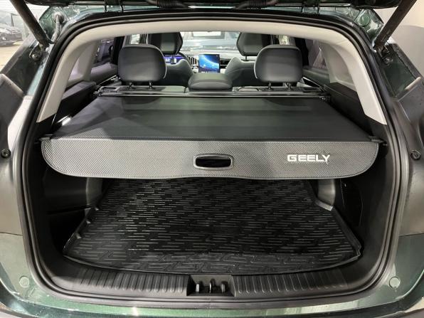 Geely Atlas II с пробегом 2024 года, цена 2 575 000 рублей, 19736 км, внедорожник, Автокод Объявления