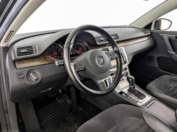 Volkswagen Passat B7 с пробегом 2014 года, цена 1 550 000 рублей, 82388 км, седан, Автокод Объявления