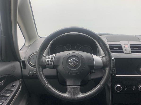 Suzuki SX4 I (Classic) Рестайлинг с пробегом 2011 года, цена 659 000 рублей, 239818 км, хэтчбек, Автокод Объявления