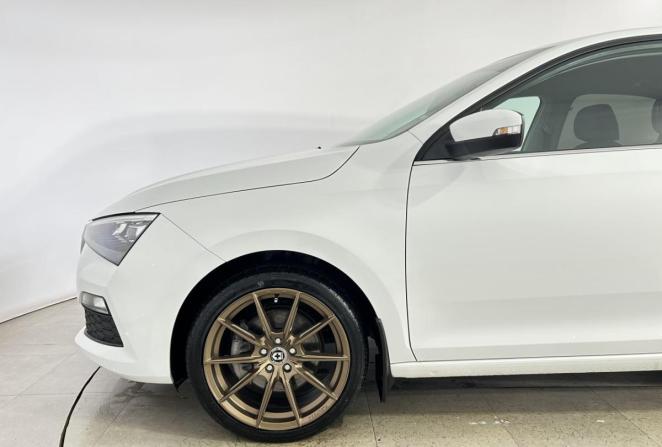 Skoda Rapid II с пробегом 2021 года, цена 1 820 000 рублей, 79600 км, лифтбек, Автокод Объявления