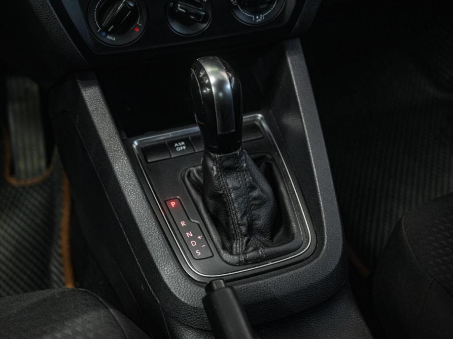 Volkswagen Jetta VI Рестайлинг Челябинск  - изображение 24