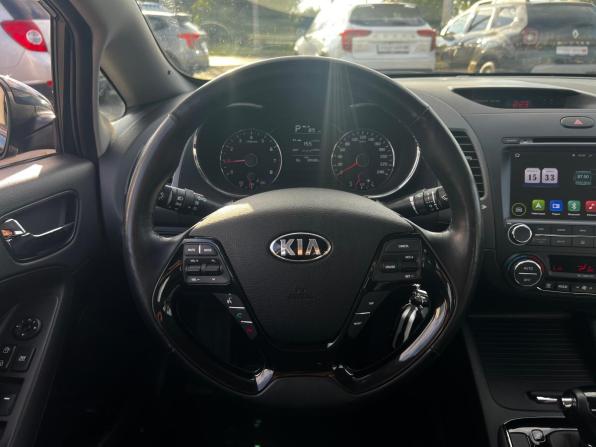 Kia Cerato III Рестайлинг (Classic) с пробегом 2017 года, цена 1 857 000 рублей, 39585 км, седан, Автокод Объявления