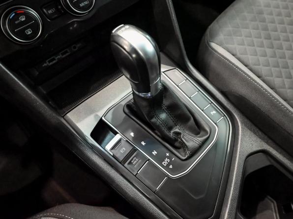 Volkswagen Tiguan II с пробегом 2019 года, цена 2 500 000 рублей, 112950 км, внедорожник, Автокод Объявления