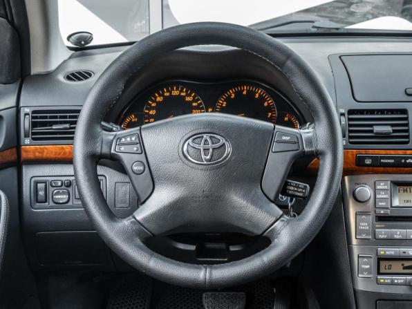 Toyota Avensis II Рестайлинг с пробегом 2007 года, цена 1 060 000 рублей, 259754 км, седан, Автокод Объявления