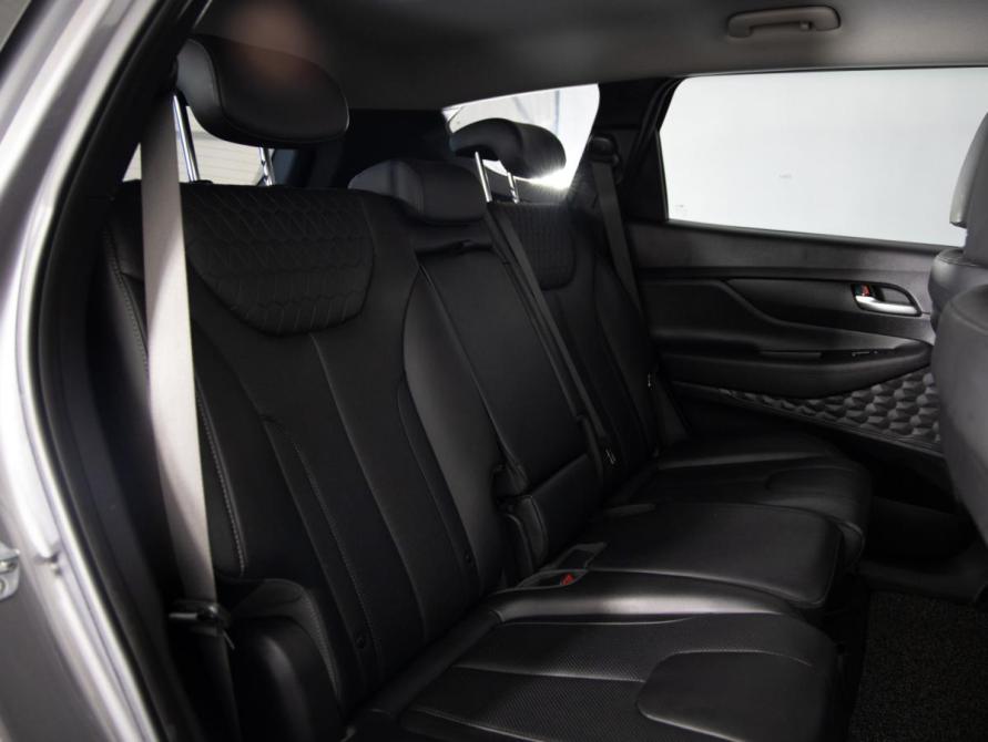Hyundai Santa Fe IV Санкт-Петербург  - изображение 12