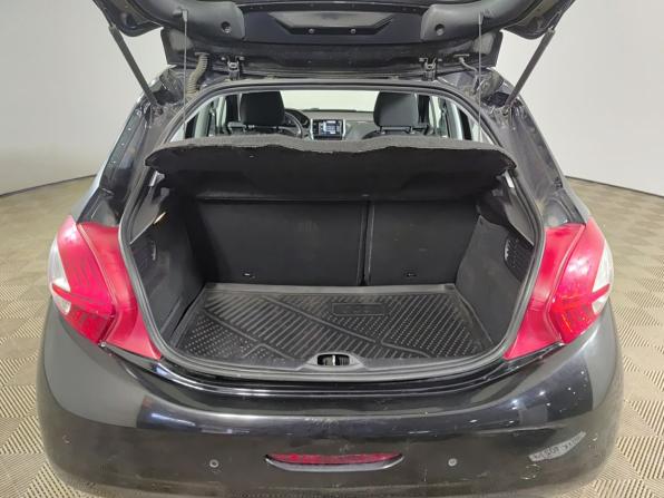 Peugeot 208 I с пробегом 2013 года, цена 730 000 рублей, 85306 км, хэтчбек, Автокод Объявления