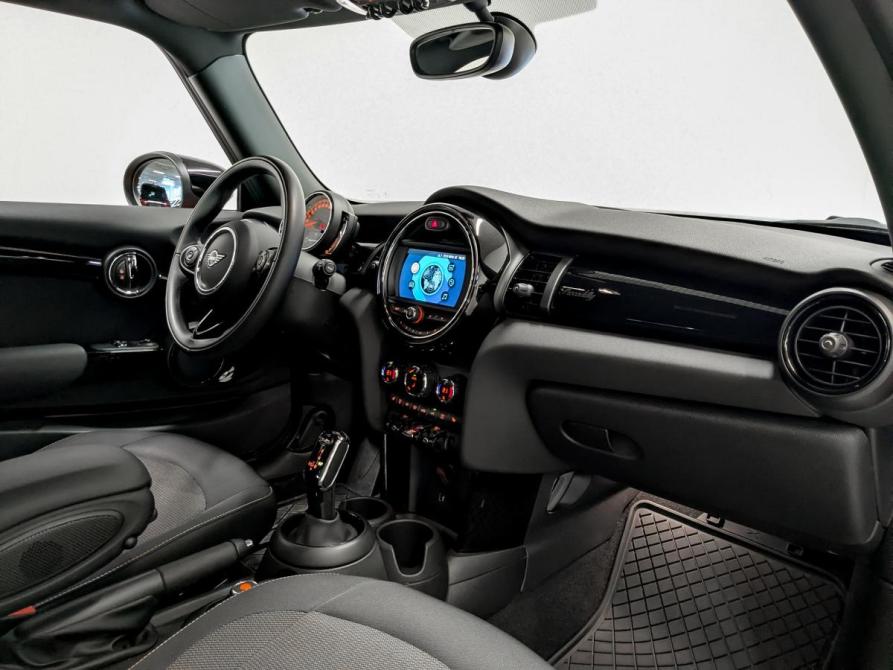 Mini Hatch III (F55/F56) Рестайлинг Москва  - изображение 12