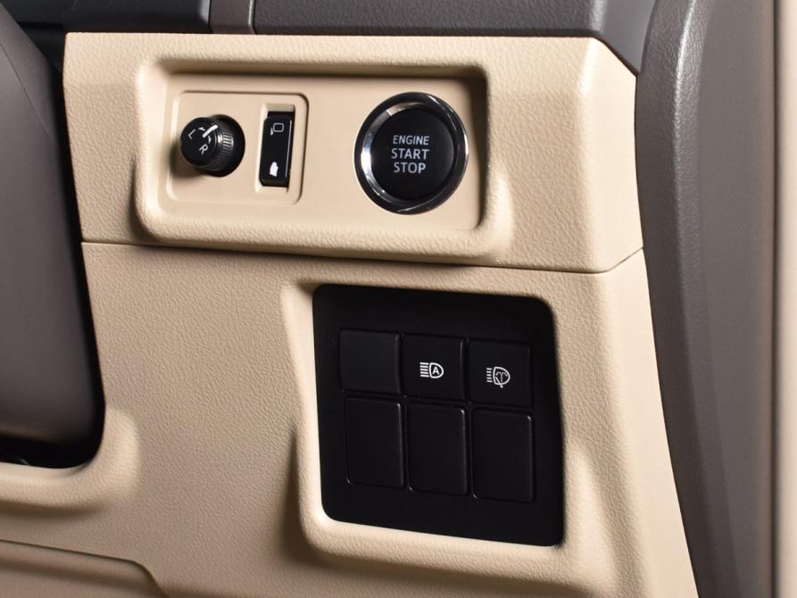Toyota Land Cruiser Prado 150 Series Рестайлинг 3 Кемерово  - изображение 24