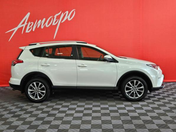 Toyota RAV4 IV (XA40) Рестайлинг с пробегом 2015 года, цена 2 030 000 рублей, 149283 км, внедорожник, Автокод Объявления
