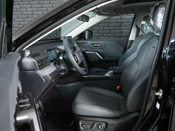 Toyota RAV4 VI (XA60) с пробегом 2026 года, цена 4 650 000 рублей, 13 км, внедорожник, Автокод Объявления
