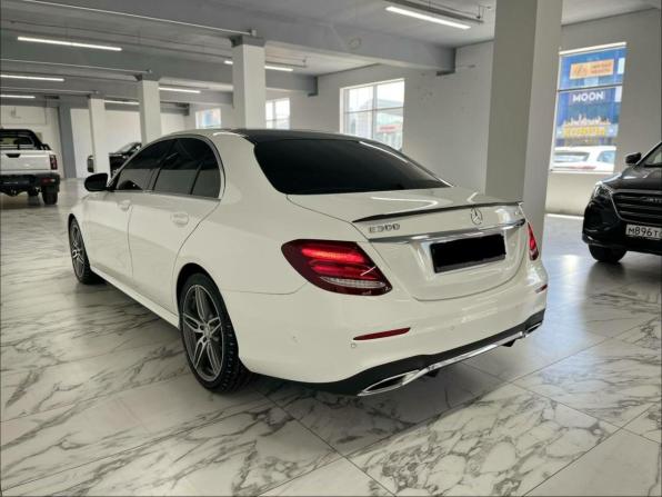 Mercedes-Benz E-Класс V (W213 S213 C238) с пробегом 2017 года, цена 3 500 000 рублей, 180000 км, седан, Автокод Объявления