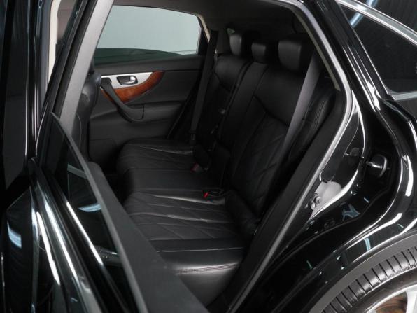 Infiniti QX70 с пробегом 2015 года, цена 2 650 000 рублей, 178793 км, внедорожник, Автокод Объявления