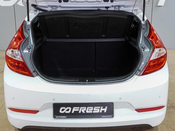 Hyundai Solaris I Рестайлинг с пробегом 2015 года, цена 969 000 рублей, 85142 км, седан, Автокод Объявления