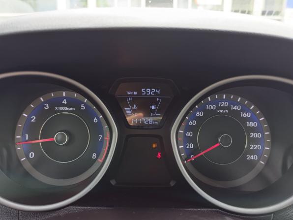 Hyundai Elantra V (MD) Рестайлинг с пробегом 2015 года, цена 1 220 000 рублей, 141728 км, седан, Автокод Объявления